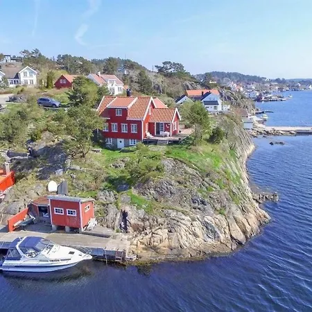 Holiday home Hytte Helt Ved Sjoen, Brygge Og Fantastisk Utsikt
