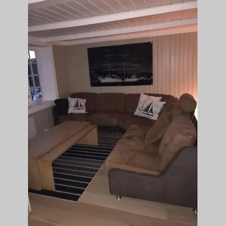 Hytte Helt Ved Sjoen, Brygge Og Fantastisk Utsikt 別荘 *