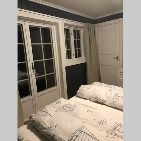 別荘 Hytte Helt Ved Sjoen, Brygge Og Fantastisk Utsikt